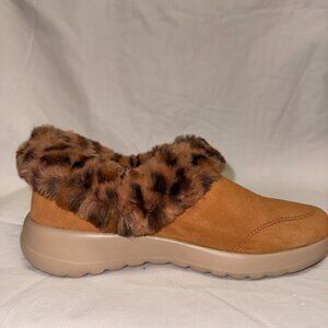 Skechers GO Lounge On-the-GO Joy Cozy Catch - Chestnut Leopard - Size 6.5